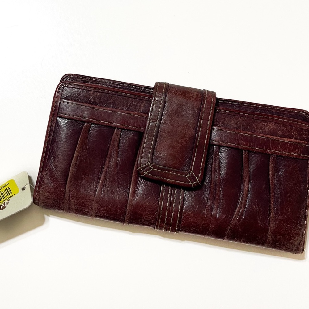 NWT Fossil wallet clutch